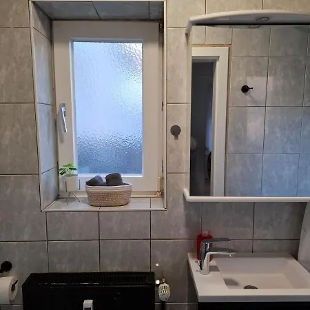 Gemuetliche Und Zentrale Stadtwohnung Apartment Kassel